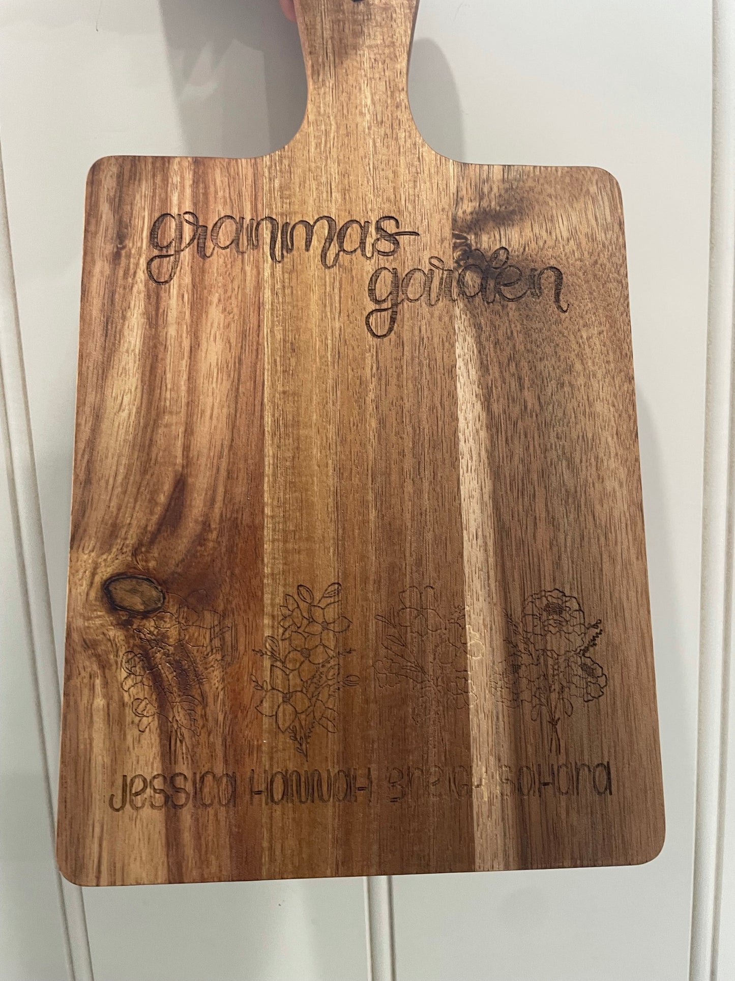 Grandma Garden (customisable) - Chopping Board