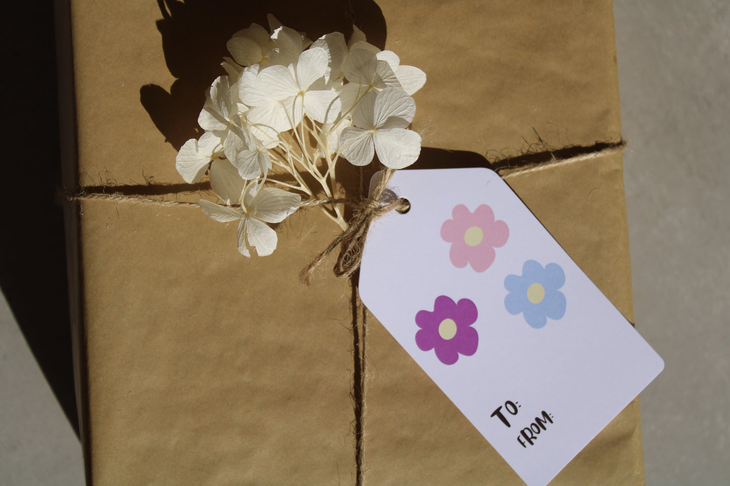 Plain Flowers - Gift Tag
